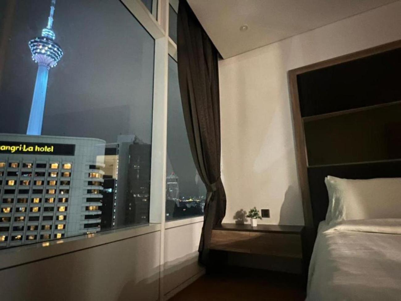 Vortex Suites Klcc By Moonlight Kuala Lumpur Exterior foto