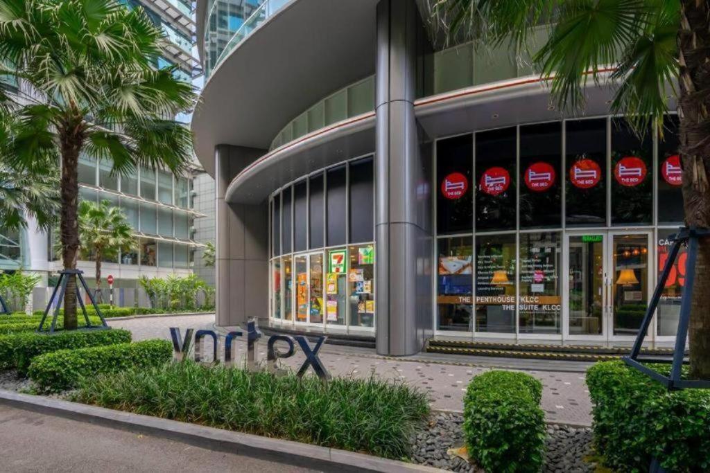 Vortex Suites Klcc By Moonlight Kuala Lumpur Exterior foto
